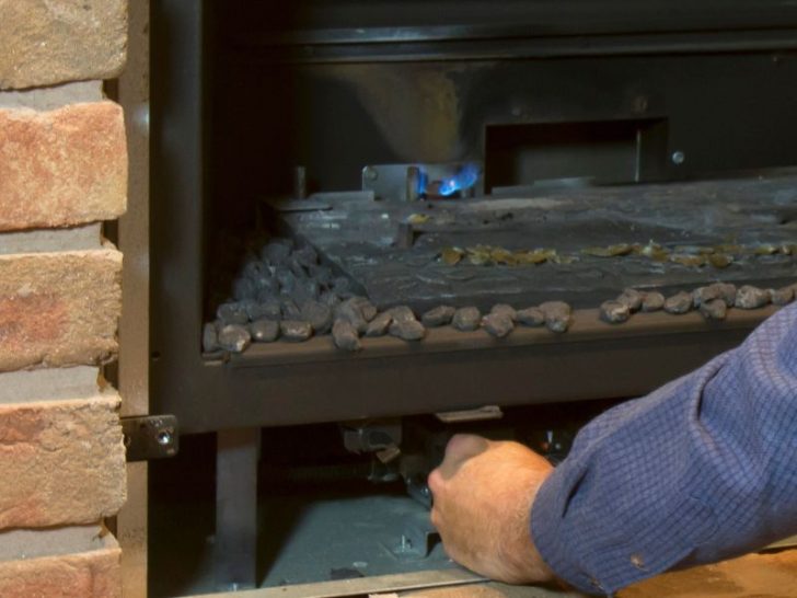 5 Reasons Gas Fireplaces Won’t Light (& How to Fix It) Fireplace Tips